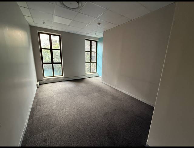 574M² OFFICE TO LET IN ROSEBANK